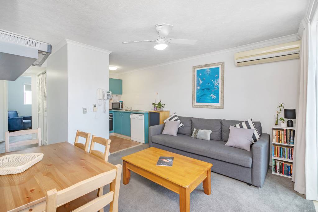 Surfers Beach Resort One - 2 Bedroom Apartment