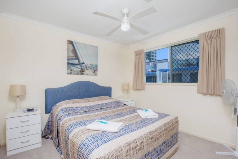 Surfers Beach Resort One - 1 Bedroom Apartment