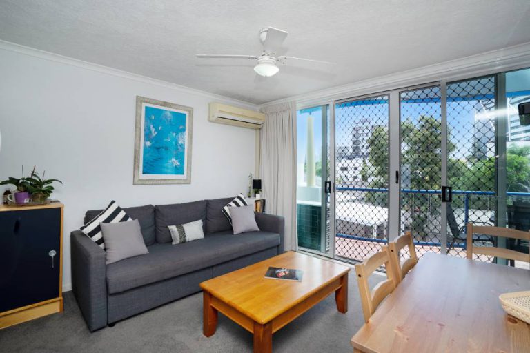 Surfers Beach Resort One - 2 Bedroom Apartment